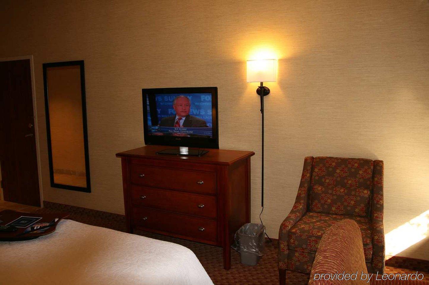 Hampton Inn East Пеория Стая снимка