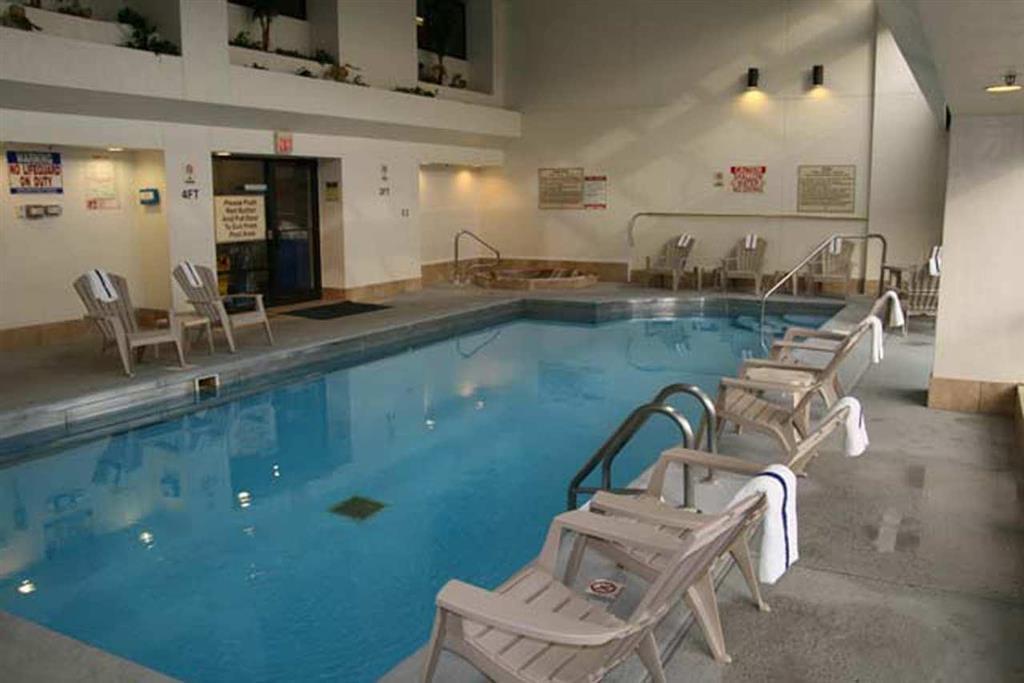Hampton Inn East Пеория Съоръжения снимка